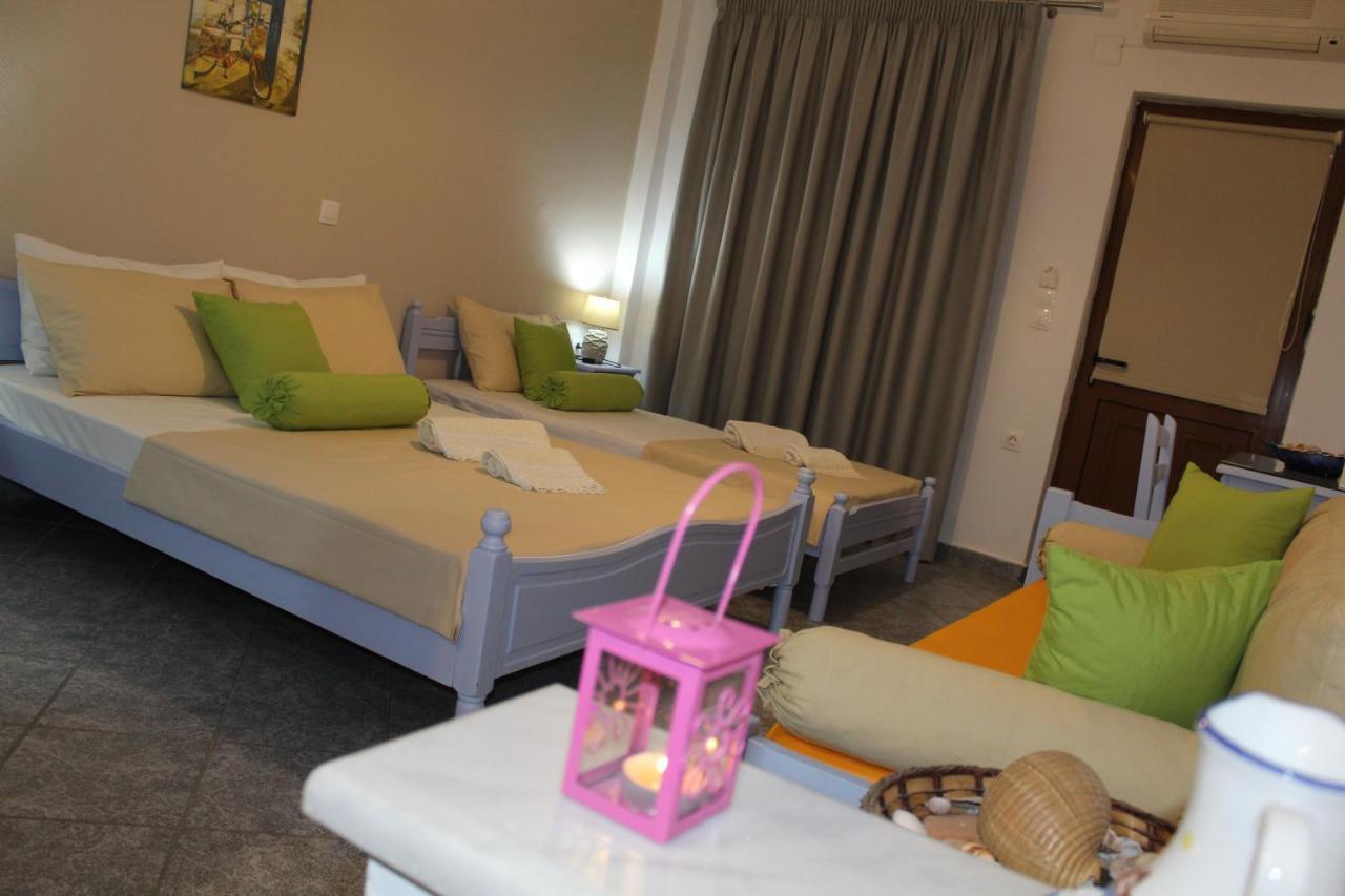 Vakis Apartments Romanon Exterior foto